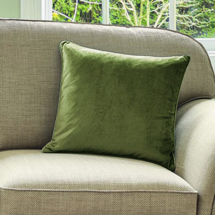 ashley wilde Laura Ashley Nigella Hedgerow 50x50cm Microfibre Cushion