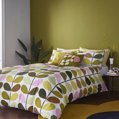 Multi Stem Spring Bedding