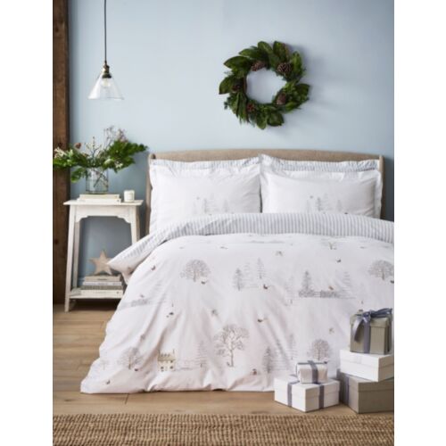 Snowy Cottage White Bedding