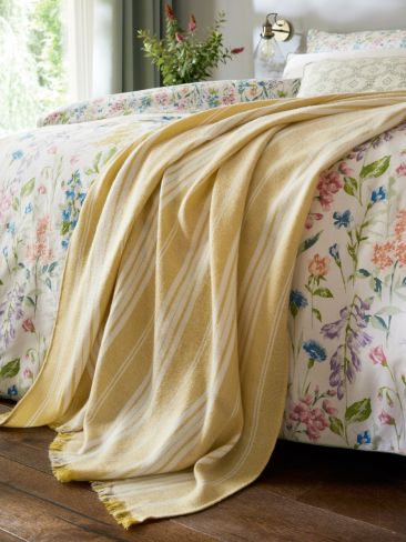 Ardley Ochre 130x170cm Throw