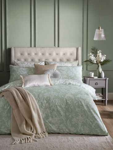 Lloyd Sage Bedding