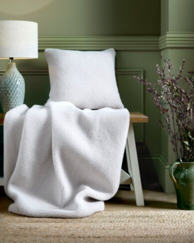 Coleford Faux Sheepskin Natural 130x170cm Throw