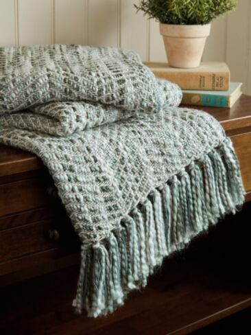 Liberton Sage Green 130x170cm Throw