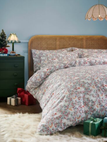 Polar Ditsy Icy Blue Bedding
