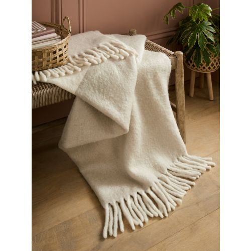 Bronwen Natural 130x170cm Throw