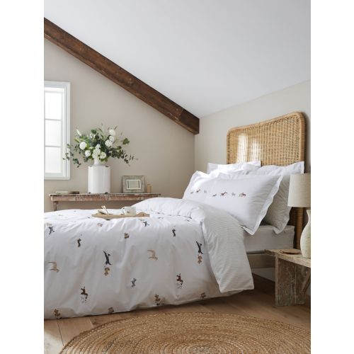 Doggy Day Care Offwhite Bedding