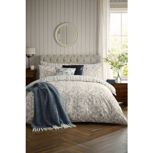 Fennelton Natural Bedding