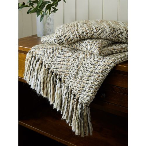 Liberton Natural 130x170cm Throw