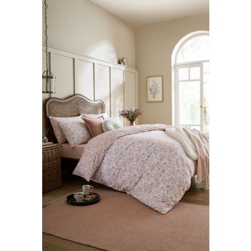 Shepherds Purse Blush Pink Bedding